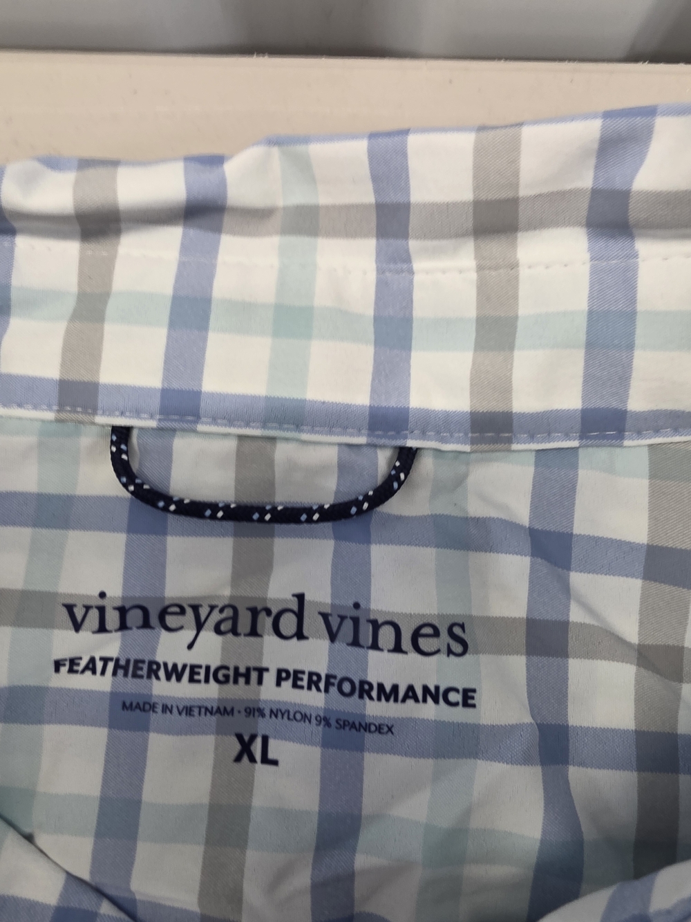 Vineyard Vines Featherweight Performance Whale Logo Button Down Shirt Men's Size - Picture 4 of 7
